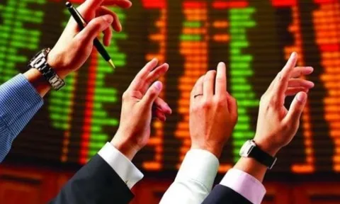 Sếp lớn bị công ty chứng khoán bán giải chấp cổ phiếu