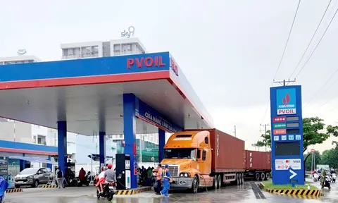 PVOil: Giá dầu giảm sâu 'thổi bay' 87% lợi nhuận