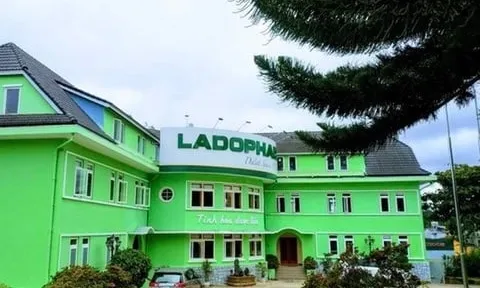 Ladophar bị phạt vì giao dịch “chui” cổ phiếu bất động sản