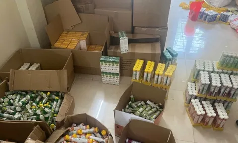 Hà Nội: Phát hiện cơ sở thực phẩm có dấu hiệu sản xuất hàng giả