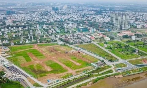 Lập tổ công tác giải cứu các dự án bất động sản
