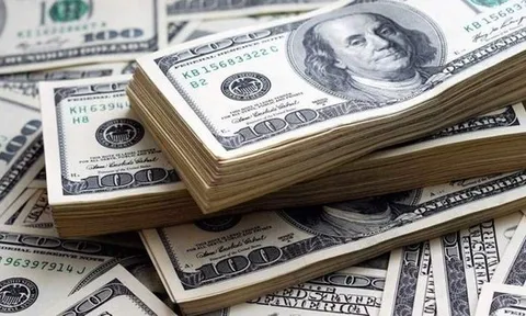 Tỉ giá USD, lãi suất hôm nay 18/11: Tỉ giá "phanh nhẹ", đồng USD có dấu hiệu phục hồi