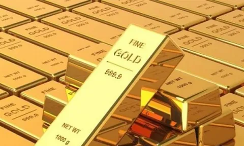 Giá vàng thế giới giảm nhẹ trong phiên đầu tuần