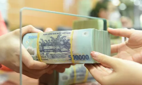 Không được khuyến mại cho người gửi tiền, cấm lưu mật khẩu trên app ngân hàng