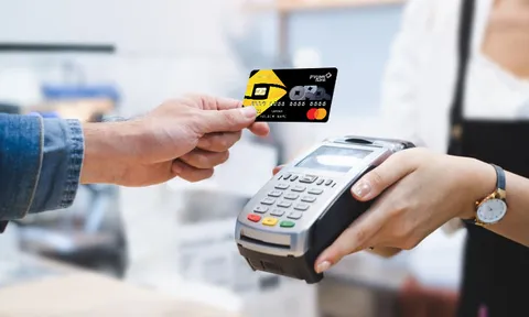 Mua hàng hoàn tiền cùng thẻ tín dụng PVcomBank Cashback