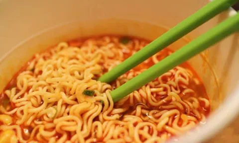 Yêu cầu báo cáo mì Gấu Đỏ có hàm lượng Etylen Oxit không phù hợp