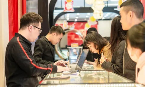 Giá vàng hôm nay 28/11: 'Trụ vững' quanh ngưỡng 153 triệu/lượng
