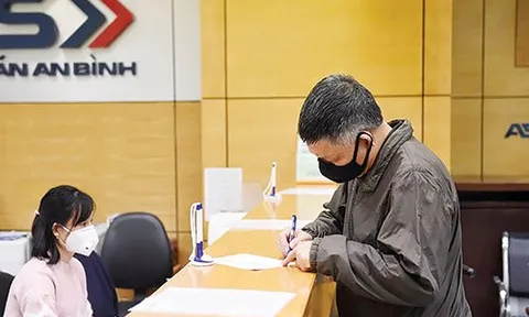 Cho khách hàng vay tiền khi chưa được chấp thuận, ABS bị phạt nặng