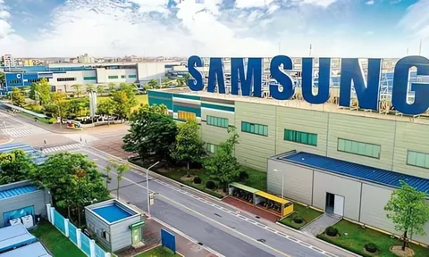 Áp lực thuế đối ứng rồi chịu lũ lụt, Samsung Việt Nam làm ăn ra sao?