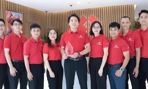 Techcombank là đại diện duy nhất Việt Nam được giải thưởng Celent Model Bank 2025 về quản lý vận hành xuất sắc