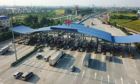 Hàng loạt cổ đông lớn bán hết cổ phiếu CII
