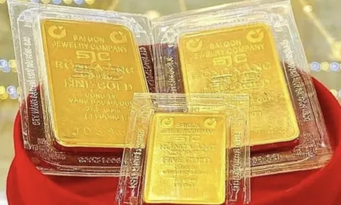 Giá vàng miếng lập kỷ lục mới, hơn 156 triệu đồng/lượng