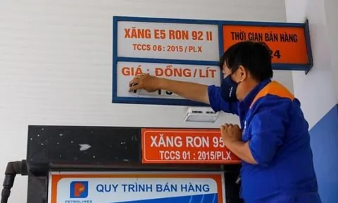 Giá xăng được dự báo tiếp tục giảm đến 800 đồng/lít trong chiều nay