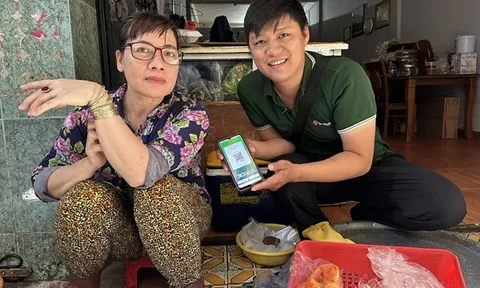 Nhân rộng thanh toán không tiền mặt cùng hoạt động hỗ trợ tiểu thương của VPBank