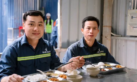 Từ mưu sinh bấp bênh đến cuộc sống đủ đầy: Nhiều lao động “đổi đời” nhờ việc làm bền vững tại VinCons