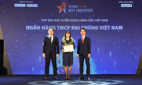 PVcomBank được vinh danh trong Top 500 Nhà tuyển dụng hàng đầu Việt Nam 2022