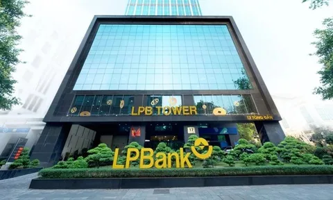 Cổ phiếu LPBank - Sacombank trái chiều trong ngày chuyển giao lãnh đạo