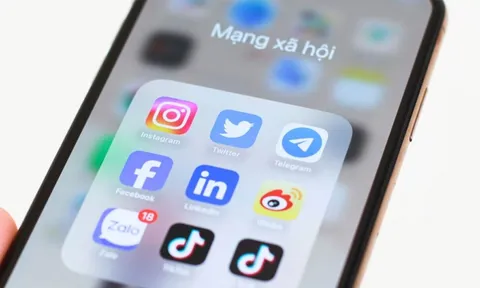 Từ ngày mai 25/12, tài khoản mạng xã hội phải xác thực số điện thoại mới được đăng bài