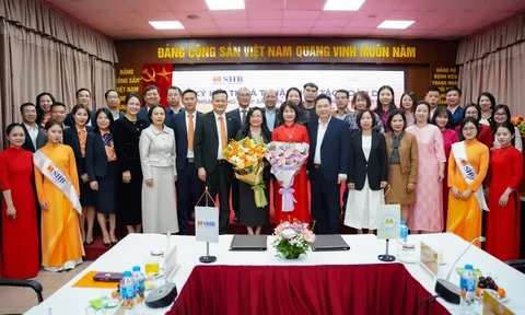 SHB và Bệnh viện Thanh Nhàn ký kết hợp tác toàn diện