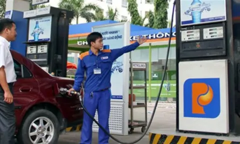 Giá xăng có thể giảm lần thứ 4 liên tiếp vào chiều nay